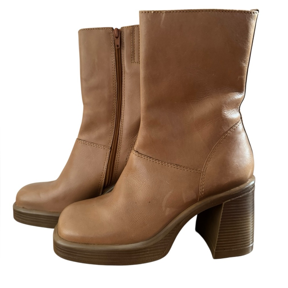 90’s Vintage Chunky Mid Calve Steve Madden Leather Boots